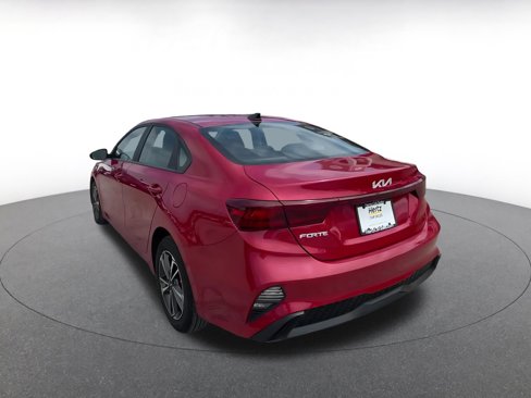 Used 2024 Kia Forte LXS image 11
