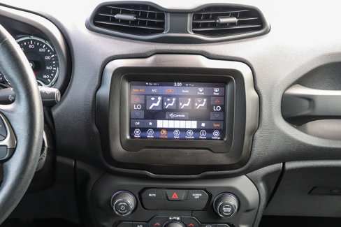 Used 2020 Jeep Renegade Limited image 14