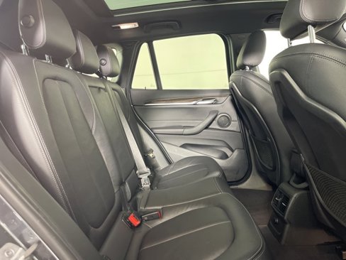 Used 2018 BMW X1 xDrive28i image 16