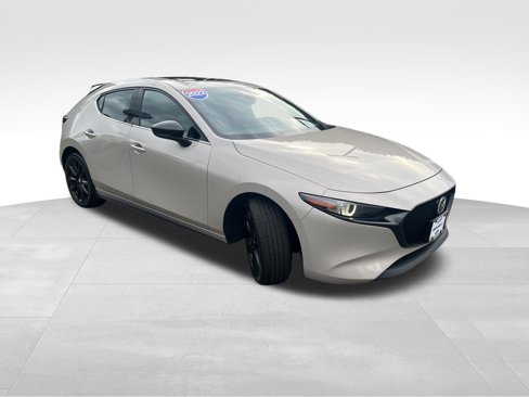 Used 2022 MAZDA MAZDA3 s image 6