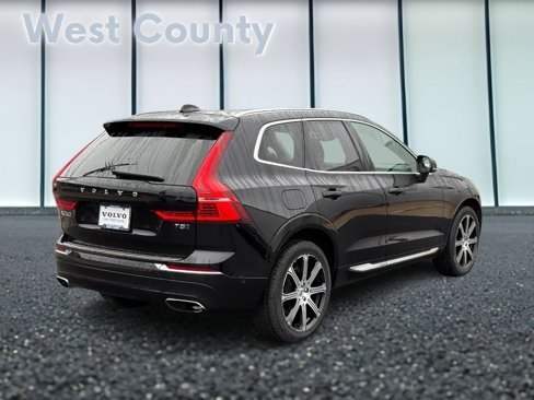 Used 2021 Volvo XC60 T5 Inscription w/ Protection Package Premier image 4