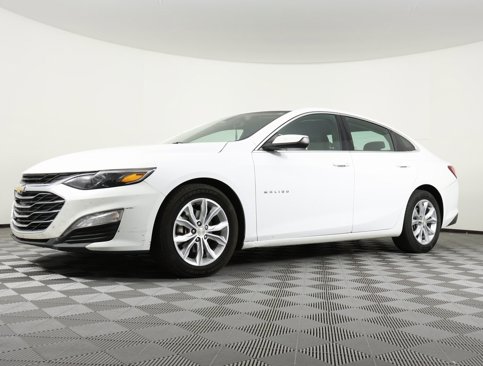Used 2020 Chevrolet Malibu LT image 1