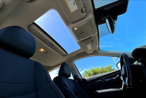 Used 2019 Nissan Rogue Sport SL image 22