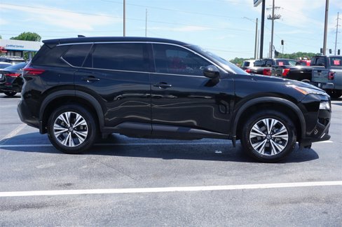 Used 2021 Nissan Rogue SV image 8