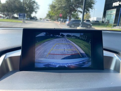 Used 2017 Lexus NX 300h AWD image 21