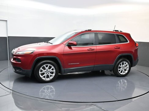 Used 2017 Jeep Cherokee Latitude w/ Safety/Convenience Group image 6
