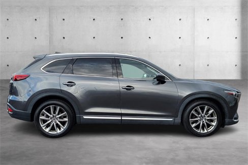 Used 2017 MAZDA CX-9 Grand Touring image 2