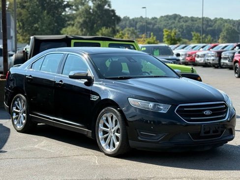Used 2017 Ford Taurus Limited image 37