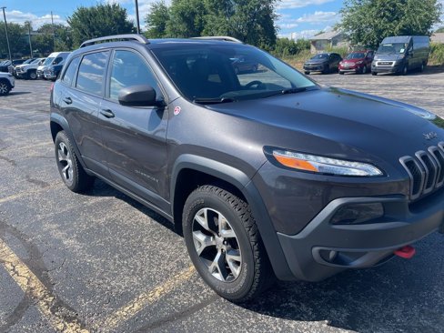 Used 2016 Jeep Cherokee Trailhawk w/ Comfort/Convenience Group image 2