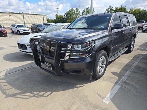 Used 2018 Chevrolet Suburban LT image 1
