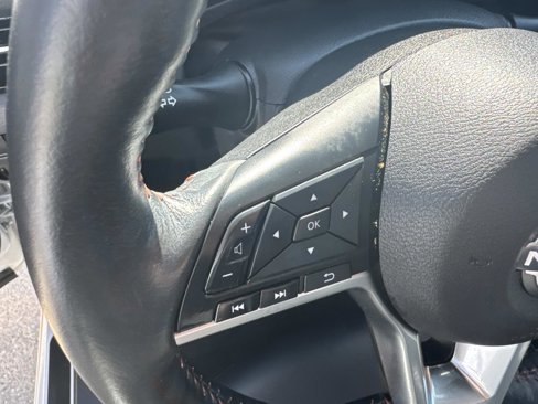 Used 2024 Nissan Sentra SR w/ SR Premium Package image 22