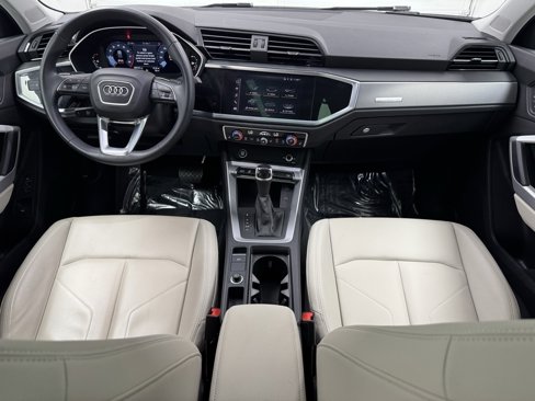 Used 2022 Audi Q3 2.0T Premium image 28