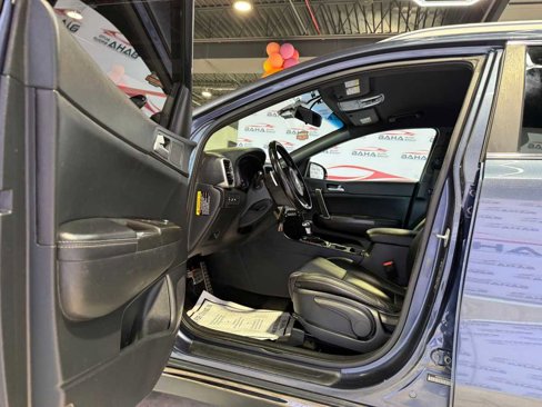 Used 2020 Kia Sportage S image 8