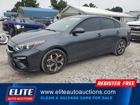 Used 2021 Kia Forte LXS image 1