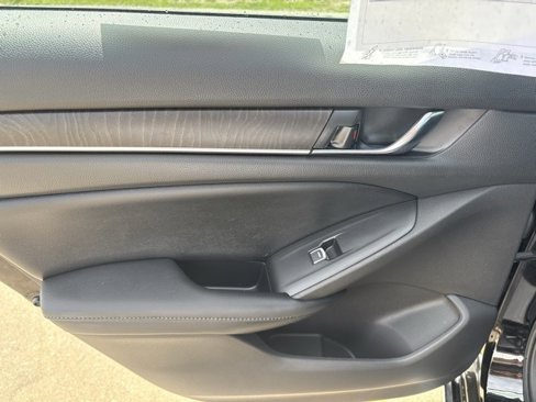 Used 2022 Honda Accord EX-L image 15