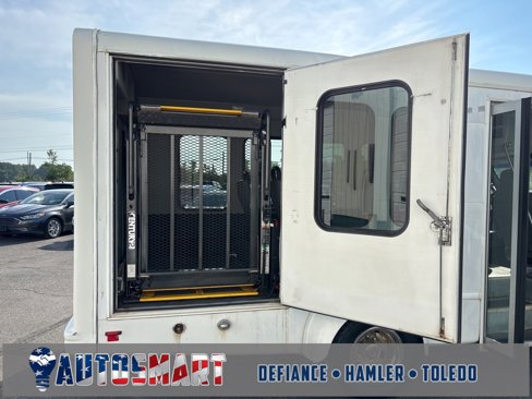 Used 2011 Ford E-350 and Econoline 350 Super Duty w/ Shuttle Bus Prep Pkg image 44