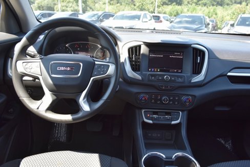 Used 2022 GMC Terrain SLE w/ Driver Convenience Package image 17