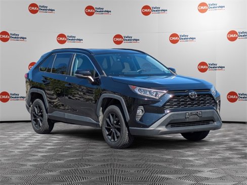 Used 2019 Toyota RAV4 XLE image 3