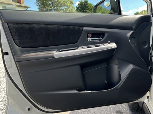 Used 2016 Subaru Crosstrek 2.0i Premium w/ Moonroof Package image 8