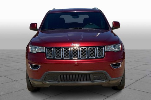 Used 2018 Jeep Grand Cherokee Laredo image 4