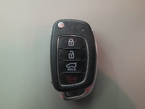 Used 2019 Hyundai Tucson SE image 32