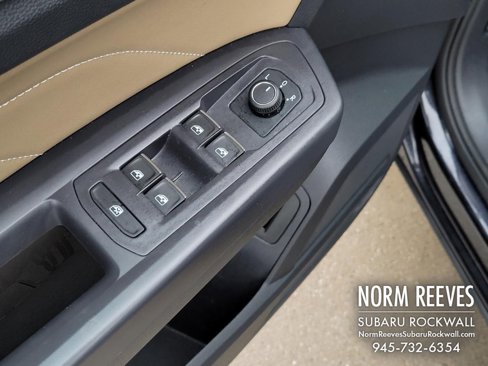 Used 2021 Volkswagen Atlas Cross Sport SE image 27