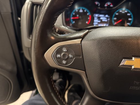 Used 2015 Chevrolet Colorado Z71 image 30