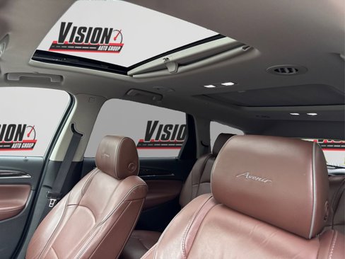 Used 2018 Buick Enclave Avenir image 22