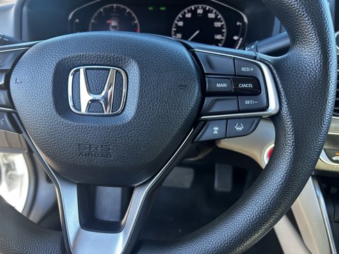 Used 2018 Honda Accord LX image 24