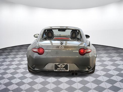 Used 2017 MAZDA MX-5 Miata RF Grand Touring image 9