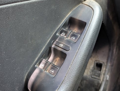 Used 2015 Volkswagen Jetta TDI S image 10