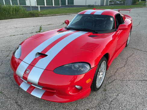 Used 2000 Dodge Viper GTS image 4