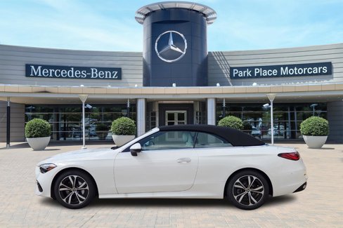 New 2025 Mercedes-Benz CLE 300 4MATIC Cabriolet image 3
