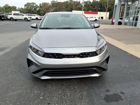 Used 2024 Kia Forte LXS image 4
