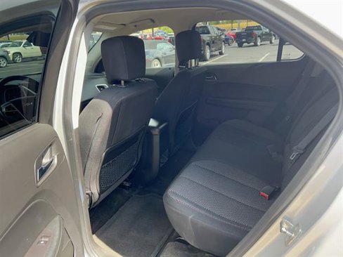 Used 2017 Chevrolet Equinox LT w/ Convenience Package image 17