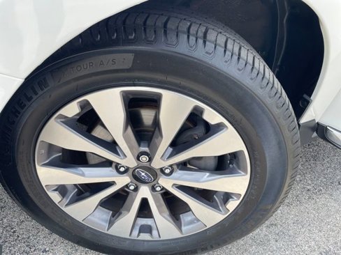 Used 2019 Subaru Outback 2.5i Touring image 28