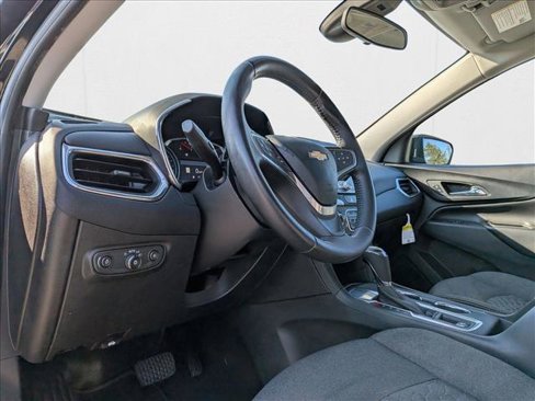 Used 2020 Chevrolet Equinox LT image 10