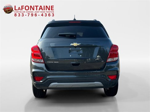Used 2018 Chevrolet Trax LT w/ LT Convenience Package image 6