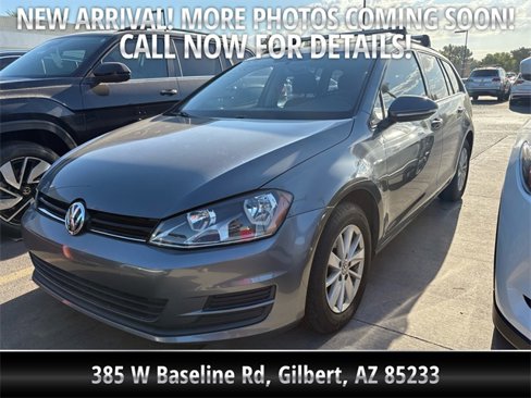 Used 2016 Volkswagen Golf SportWagen image 1
