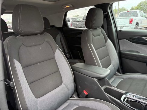 Used 2024 Chevrolet TrailBlazer LT w/ Convenience Package image 21