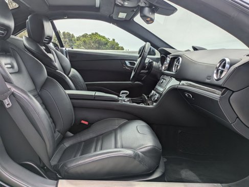 Used 2017 Mercedes-Benz SL 63 AMG image 27