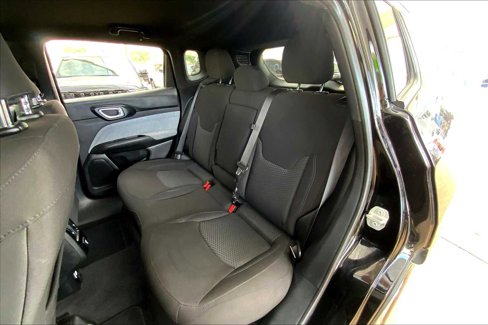 Certified 2023 Jeep Compass Sport image 20