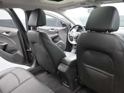 Used 2017 Chevrolet Cruze LT image 27