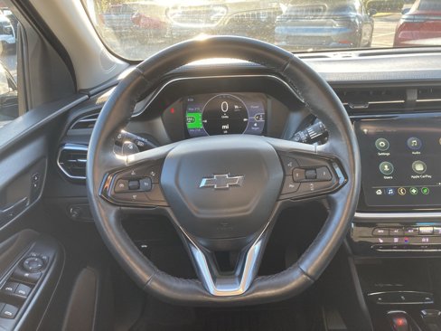Used 2023 Chevrolet Bolt EUV LT w/ Comfort Package image 12