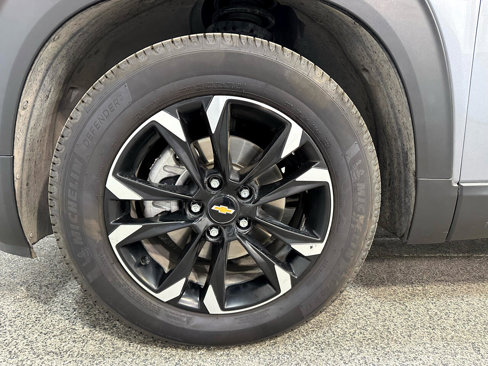 Used 2021 Chevrolet TrailBlazer LT w/ Premium Seating Package image 70