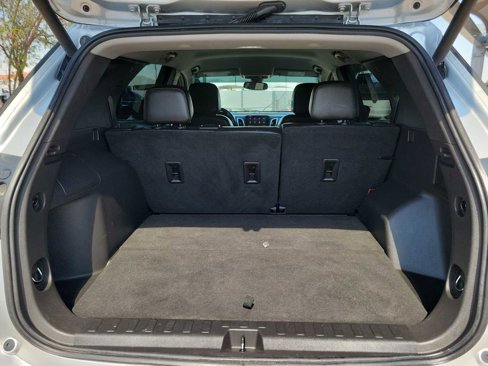 Used 2021 Chevrolet Equinox LT image 19