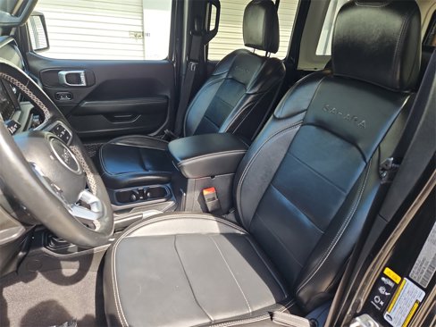Used 2021 Jeep Wrangler Unlimited Sahara w/ Dual Top Group image 5