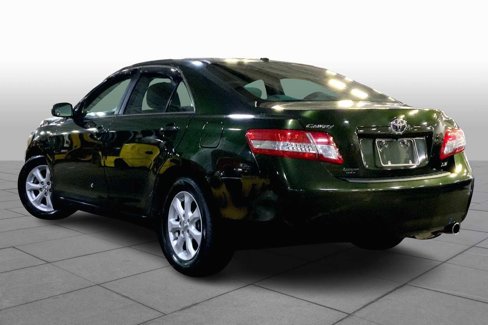 Used 2011 Toyota Camry LE image 11