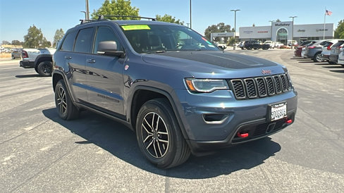 Used 2020 Jeep Grand Cherokee Trailhawk w/ Premium Lighting Group image 1