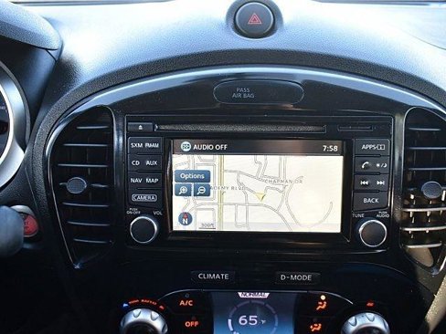 Used 2015 Nissan Juke SL image 23